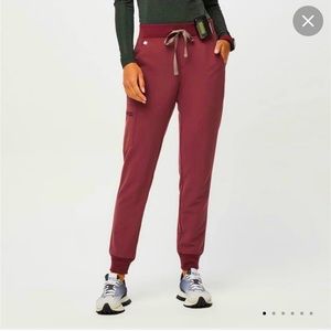 FIGS dark cherry Zamoras